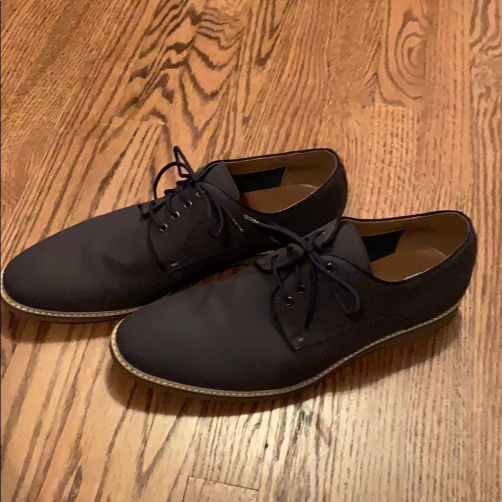 WORN ONCE LIKE NEW STEVE MADDEN MEN’s SHOES